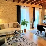 Maison De Jeanne * Sarlat-la-Caneda