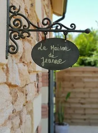 Апартаменты Maison De Jeanne