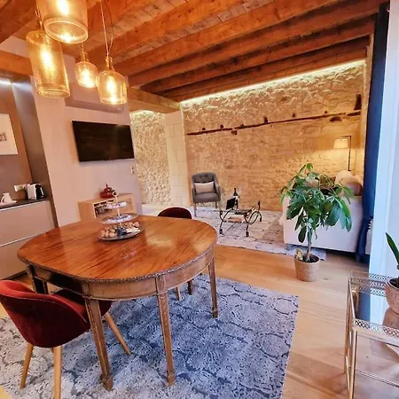 Maison De Jeanne Lägenhet *