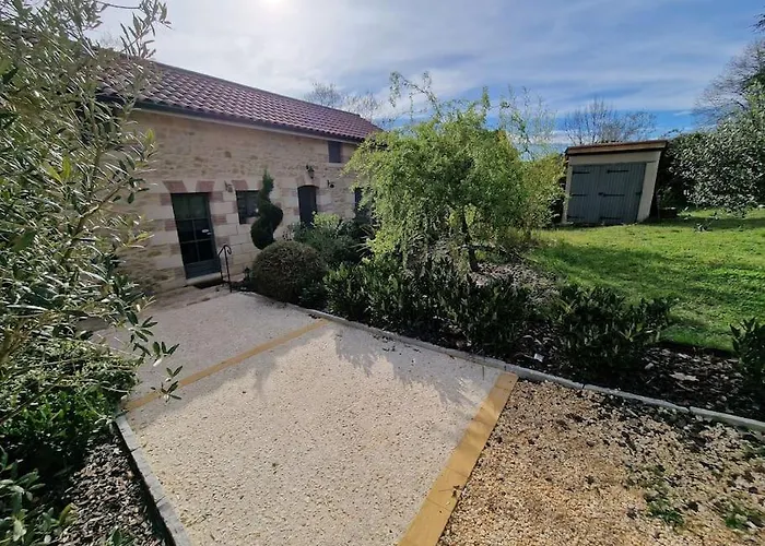 Maison De Jeanne 萨尔拉拉卡内达