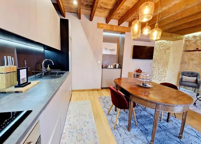 Maison De Jeanne 萨尔拉拉卡内达